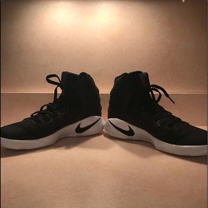 Nike Basketball Hyperdunks Size 10